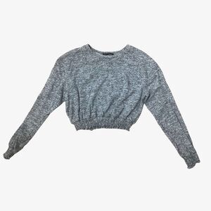Love Cameron Large Crop Top long Sleeves Gray